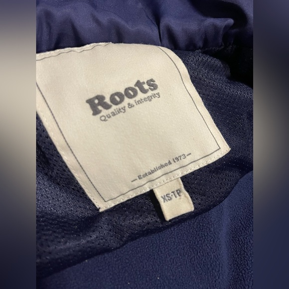 Roots navy blue/purple XS zippered jacket with hood no lining - Picture 9 of 11